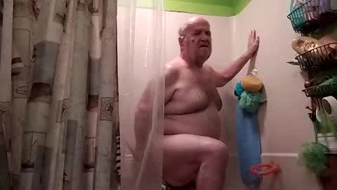 mcwire4 online show from January 2025 12:43:01 AM