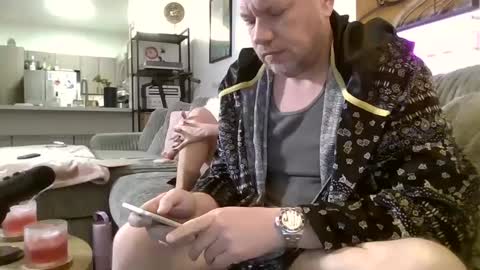 me2283 online show from March 2025 02:04:02 AM