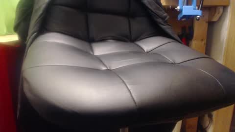 me4chat68 online show from October 2025 01:37:02 AM