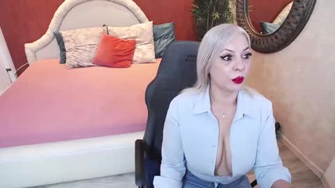 meamandax online show from March 2025 08:09:01 AM