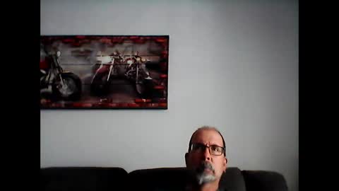 Snapshot of meathome3 chatting on March 2025 03:51:01 PM me at home online show from March 2025 03:51:01 PM