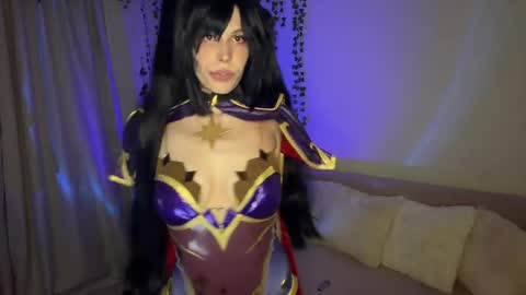 Nicole online show from May 2026 06:38:02 PM