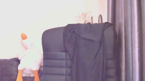 Oltereodora-lima online show from November 2025 11:10:02 AM