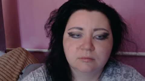 Snapshot of medjik_lool chatting on June 2026 04:41:02 AM Oltereodora-lima online show from June 2026 04:41:02 AM