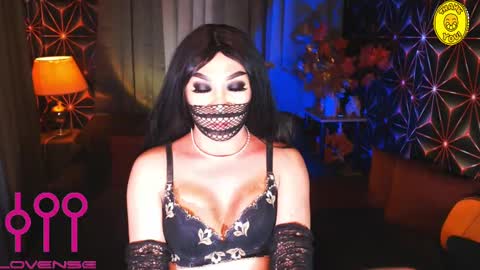 Snapshot of medusaprey chatting on March 2025 04:03:02 PM THE QUEEN ALPHA Queen Medusa Prey online show from March 2025 04:03:02 PM