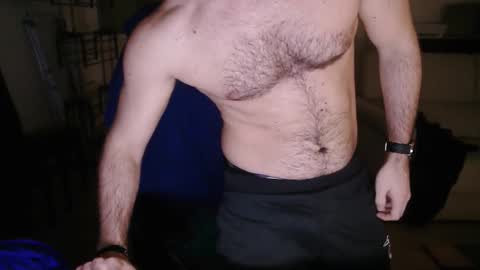 Snapshot of mee_xxx chatting on December 2025 08:27:02 PM sexyjerk online show from December 2025 08:27:02 PM