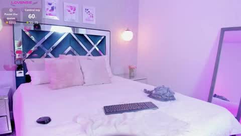 Melody online show from September 2025 11:34:02 AM