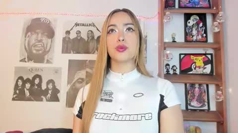 Emily online show from November 2025 12:58:01 AM