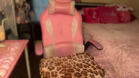 Southern Peach online show from April 2026 04:52:01 PM