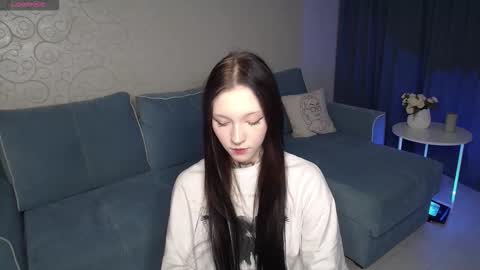 mefwhOre online show from November 2025 03:34:01 PM