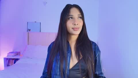 Snapshot of megan_ale chatting on September 2025 10:44:02 PM megan ale online show from September 2025 10:44:02 PM