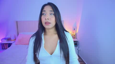 Snapshot of megan_ale chatting on October 2025 10:32:01 PM megan ale online show from October 2025 10:32:01 PM