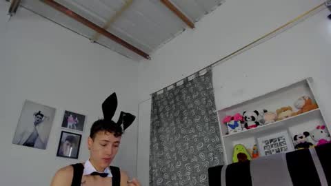 Snapshot of megan_and_clohe chatting on October 2025 06:52:02 PM M E G A N online show from October 2025 06:52:02 PM