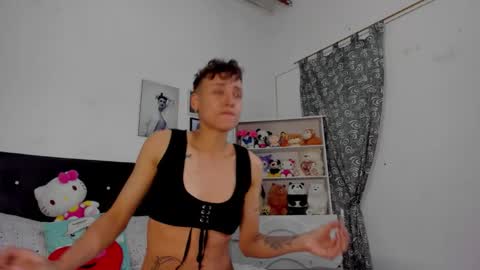 Snapshot of megan_and_clohe chatting on November 2025 07:03:02 PM M E G A N online show from November 2025 07:03:02 PM