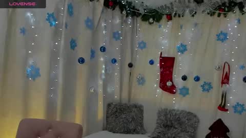 Megan Anderson online show from December 2024 09:35:01 AM