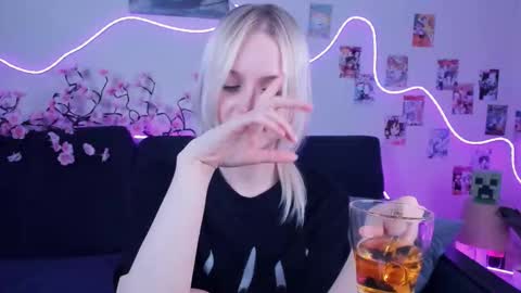 Snapshot of megan_chan chatting on January 2026 05:49:02 PM Megan and Anna online show from January 2026 05:49:02 PM