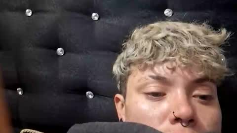 Megan and sophi online show from February 2026 02:07:02 AM