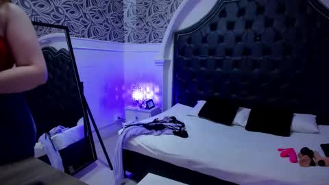 megan_jall online show from November 2025 07:45:02 PM