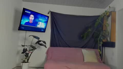 Megan Lu online show from October 2025 06:27:02 AM