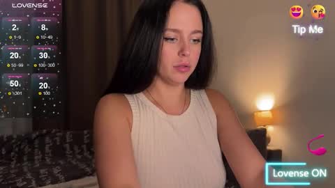 Snapshot of megan_nilson chatting on December 2025 06:27:02 PM Megan online show from December 2025 06:27:02 PM