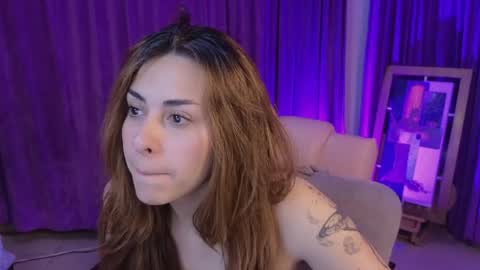                 Laura                 online show from May 2026 11:57:01 PM