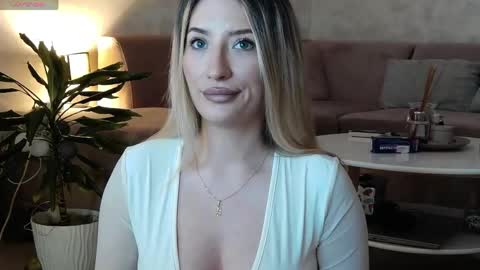 Snapshot of meganblazex chatting on May 2026 07:09:02 PM Megan online show from May 2026 07:09:02 PM