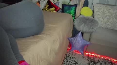 Nicki--------- Welcome to my Room online show from February 2025 06:48:02 PM