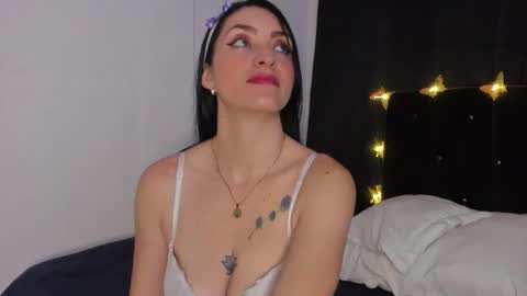 Megan Hofman online show from March 2026 12:04:02 AM