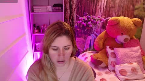 MEGAN online show from April 2026 10:09:02 AM