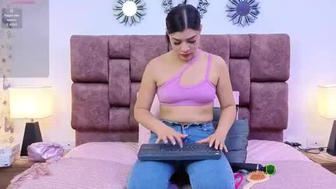 MeganM online show from February 2026 12:04:02 PM