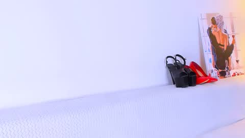 Megan online show from November 2025 06:51:01 PM