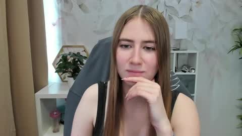 Snapshot of meganx_candy chatting on December 2024 10:56:01 AM Megan online show from December 2024 10:56:01 AM