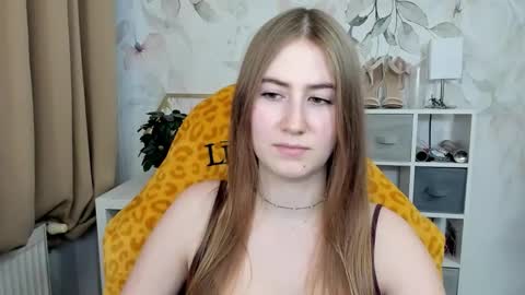 Snapshot of meganx_candy chatting on November 2025 02:17:02 PM Megan online show from November 2025 02:17:02 PM