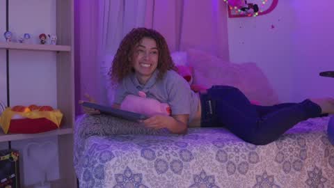 Snapshot of meggan_jade chatting on January 2025 02:14:01 AM Meggan online show from January 2025 02:14:01 AM