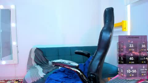 Juli online show from April 2026 01:49:02 PM