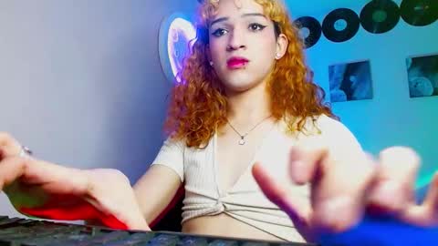 meghan_devil_ online show from October 2025 06:16:02 AM