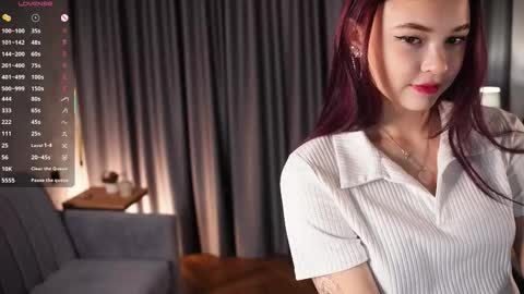 Snapshot of meghancrouse chatting on November 2025 01:28:02 AM Jessica online show from November 2025 01:28:02 AM