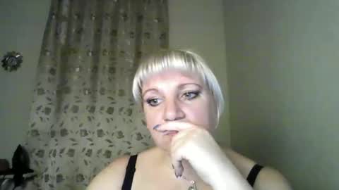 MeilomaWesa online show from October 2025 09:36:02 PM