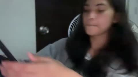 meiluxe online show from April 2026 12:10:01 PM