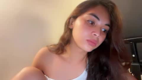 Snapshot of meiluxe chatting on May 2026 04:26:01 PM meiluxe online show from May 2026 04:26:01 PM