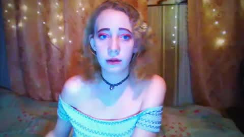 Snapshot of mel_mellie chatting on December 2024 05:11:02 PM Mel Mellie online show from December 2024 05:11:02 PM