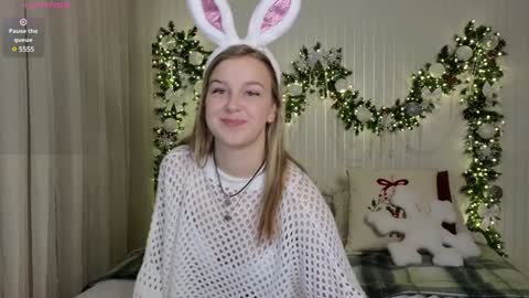 Snapshot of mel_nelson chatting on December 2024 02:38:02 PM Mel online show from December 2024 02:38:02 PM