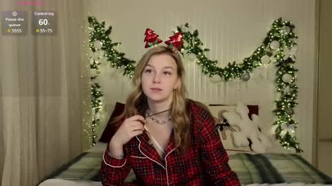 Snapshot of mel_nelson chatting on December 2024 03:14:02 AM Mel online show from December 2024 03:14:02 AM