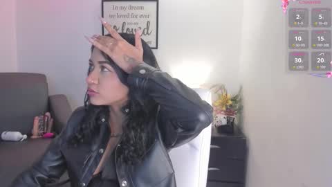 melan_owen online show from October 2025 11:07:01 AM