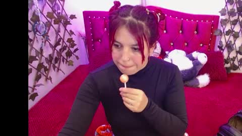 Snapshot of melani_cute01 chatting on April 2026 11:33:02 PM melani_cute01 online show from April 2026 11:33:02 PM