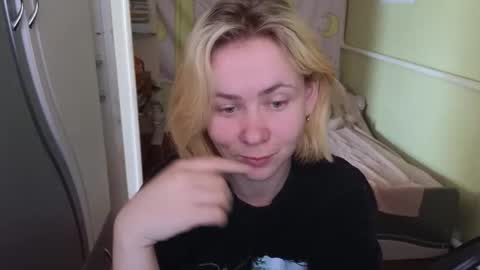 Mila online show from April 2026 07:47:02 AM