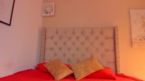 melania_xtreme online show from March 2026 02:13:02 AM