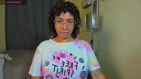 Snapshot of melaniacosta chatting on May 2026 01:32:02 AM melani online show from May 2026 01:32:02 AM