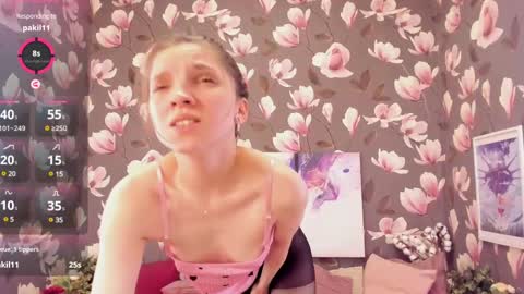 Snapshot of melanie_grant chatting on February 2025 04:37:02 PM Melanie online show from February 2025 04:37:02 PM