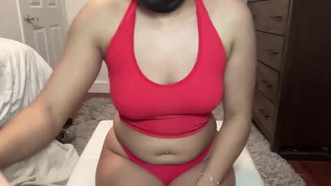 Snapshot of melaniebellxo chatting on March 2025 09:29:01 PM princess mel online show from March 2025 09:29:01 PM